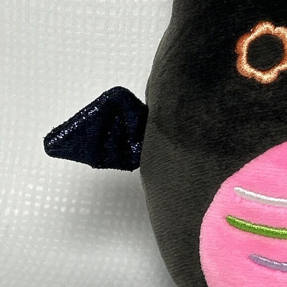 Squishmallows Dalia the Pink Bat 5" Day of the Dead Halloween Plush - Picture 5 of 9